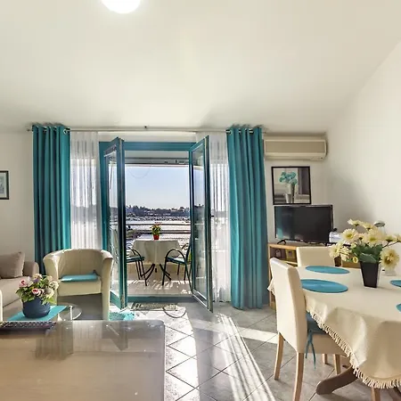 Marija Markovic A15 Apartment