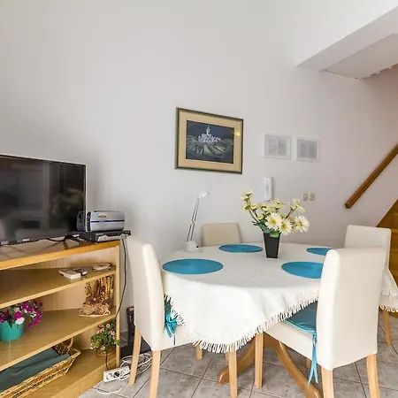 Marija Markovic A15 Apartment *